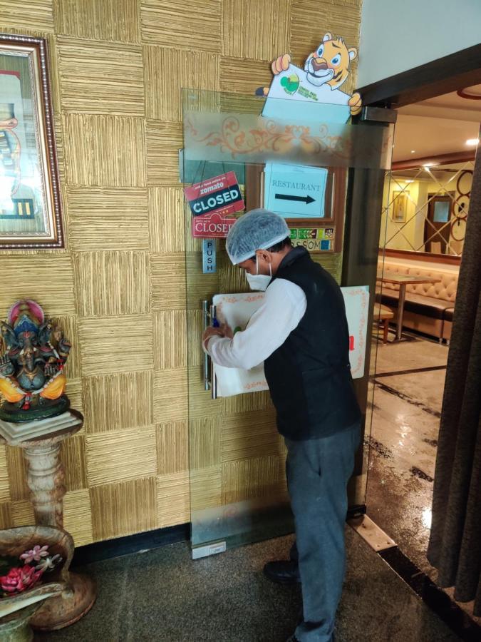 Hotel Shree Vatika Bhopal Buitenkant foto